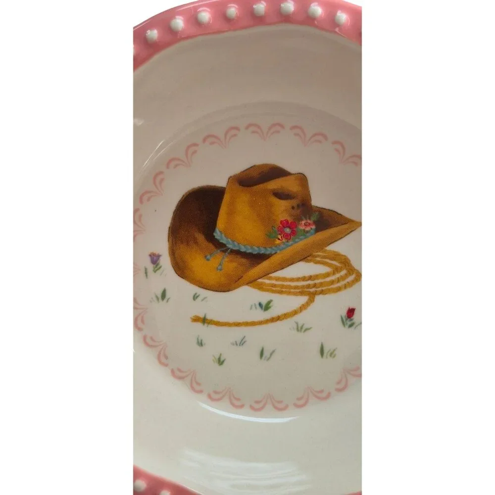 The Pioneer Woman Pie Plate & DIY Pincushion Kit With Instructions & Cotton Fabr